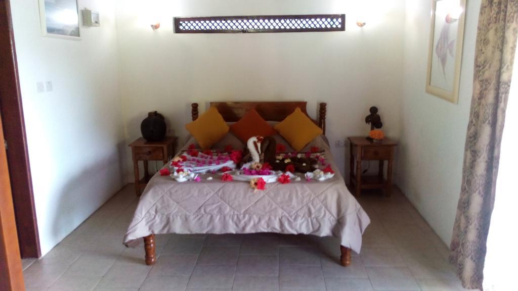 Mirella Anse Volbert Village